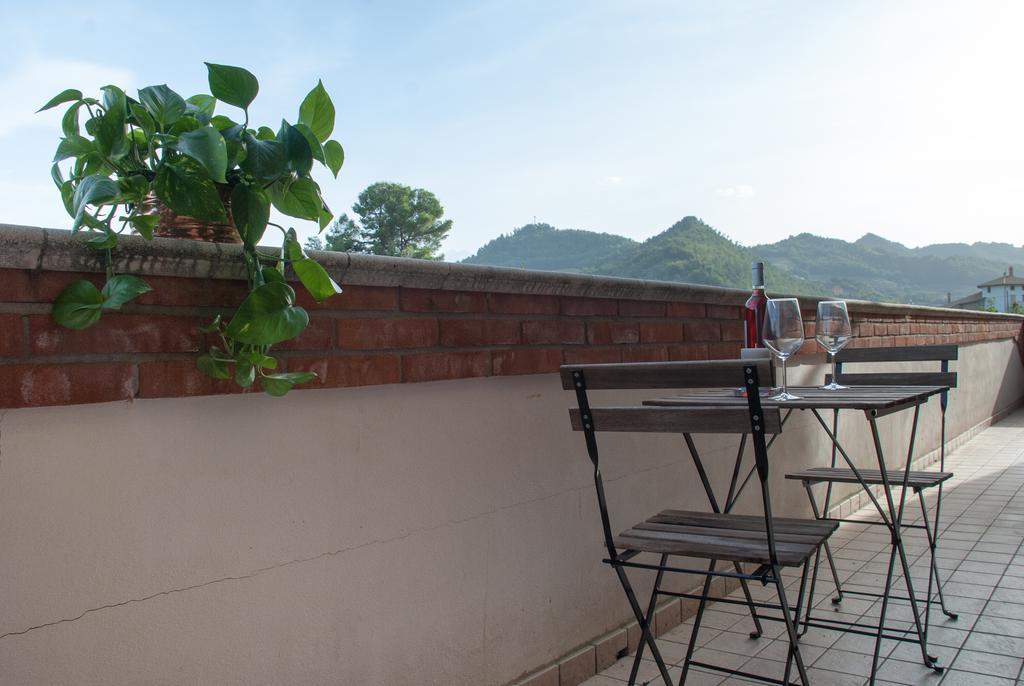 Casa Delfico Ristoro In Famiglia Guest House Терамо Стая снимка